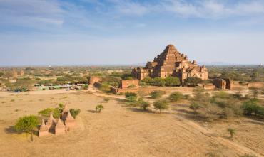 The+Compass+Chronicles-Anandamoyee Tour & Travels