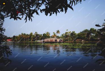 Kerala Backwaters & Ayurveda Retreat-Anandamoyee Tour & Travels